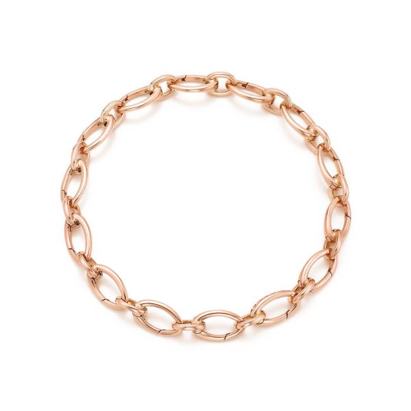 Oval Clasping Link Bracelet
