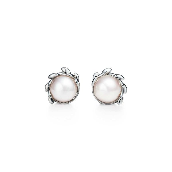 Olive Leaf Pearl Earrings