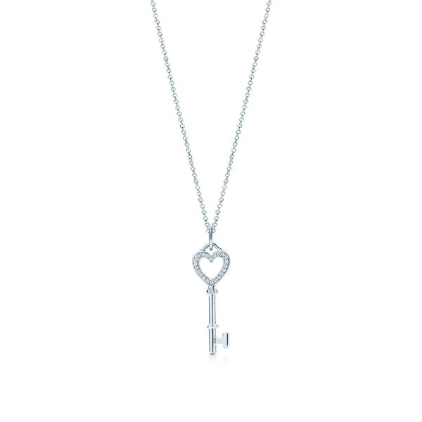 Heart key charm