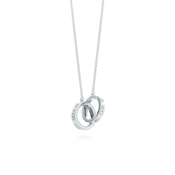 Interlocking Circles Pendant