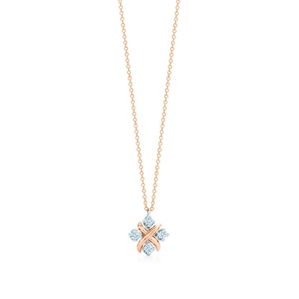 Lynn Pendant