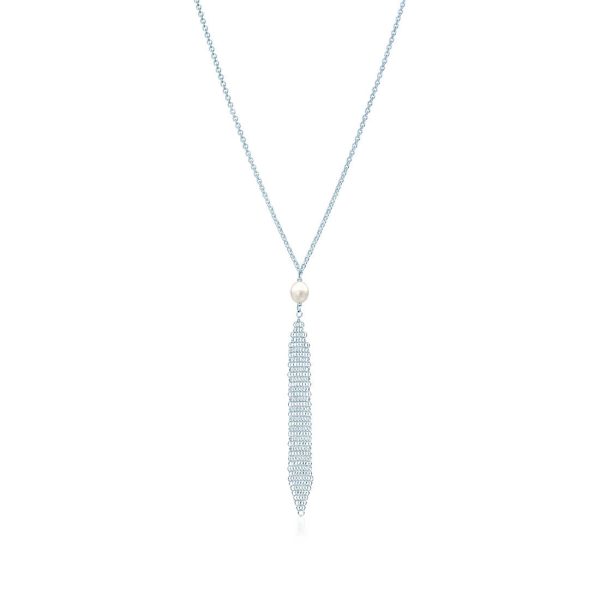Mesh Tassel Pendant