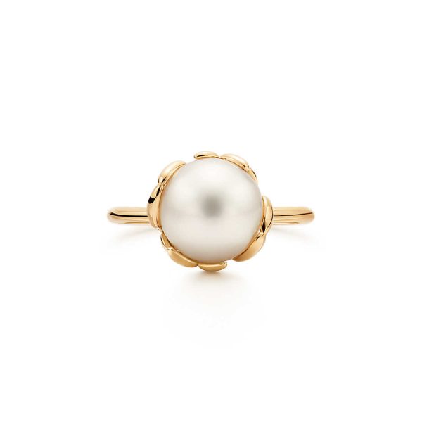 Olive Leaf Pearl Ring