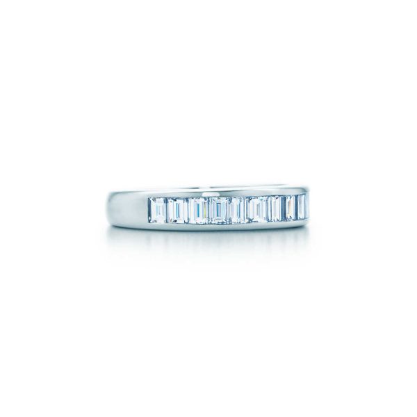 Channel-set Band Ring