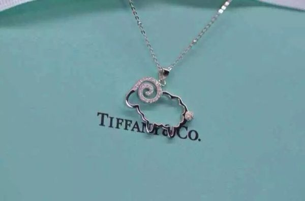 Diamond sheep necklace