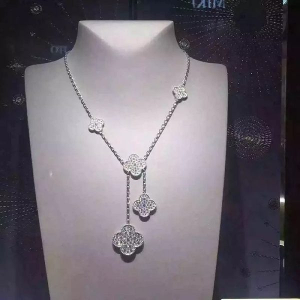 Four plum necklace